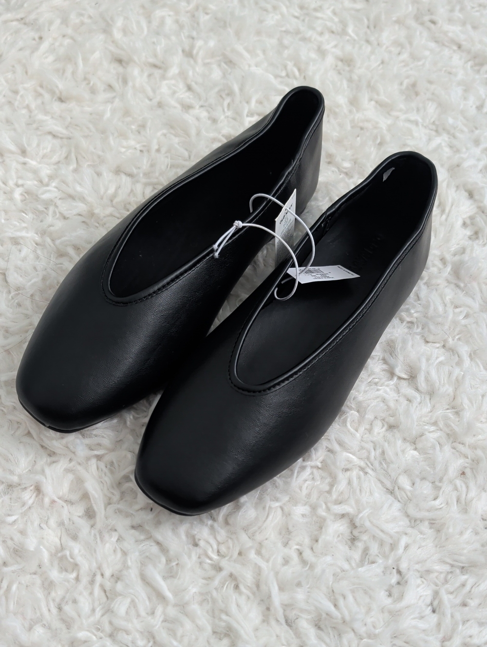 NWT old Navy Vamp Ballet Flats